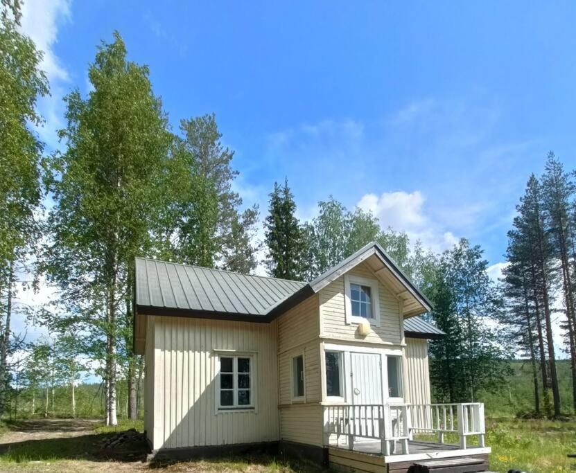 Pine Forest Log House Villa Rovaniemi Bagian luar foto